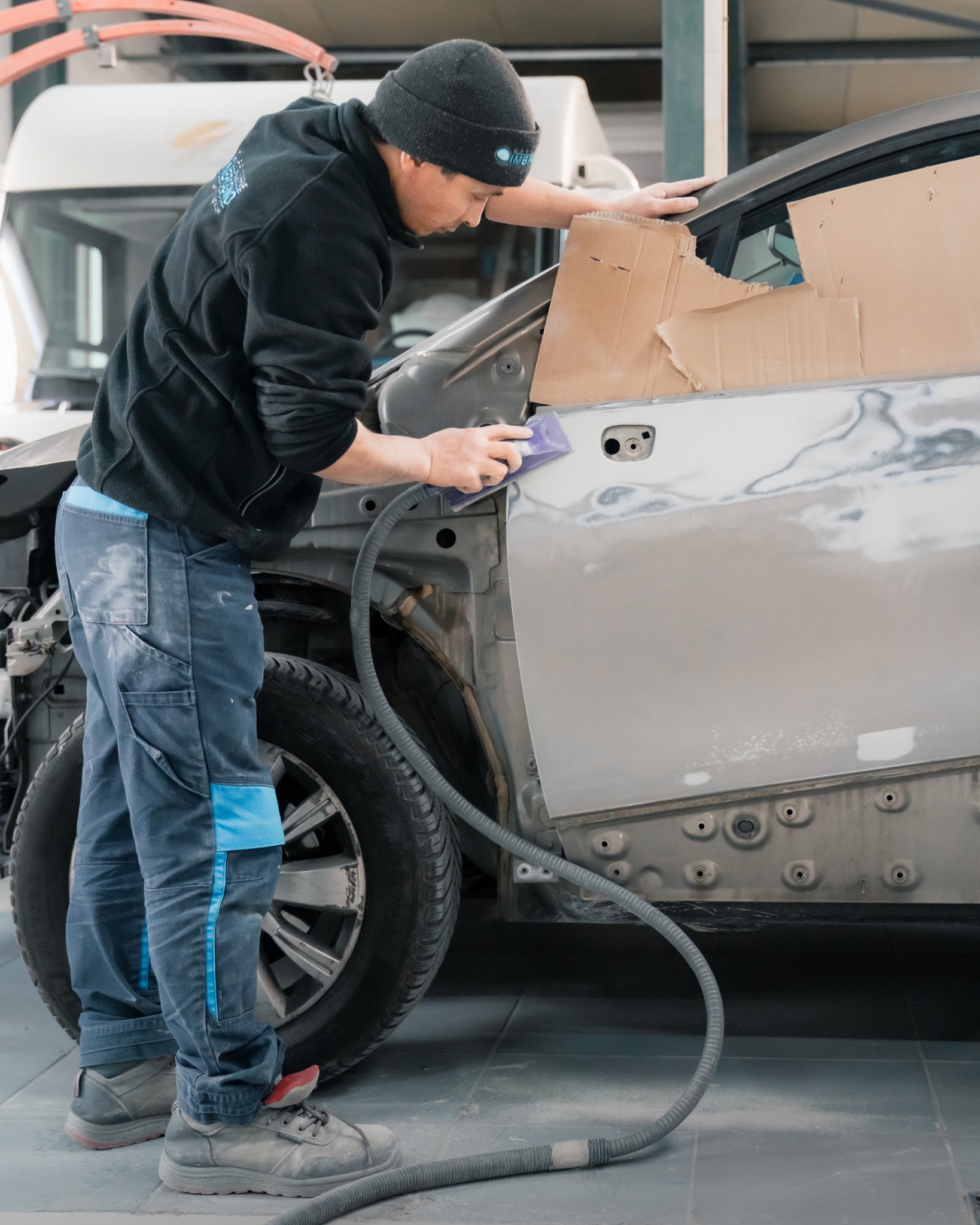 Préparation et ponçage de carrosserie